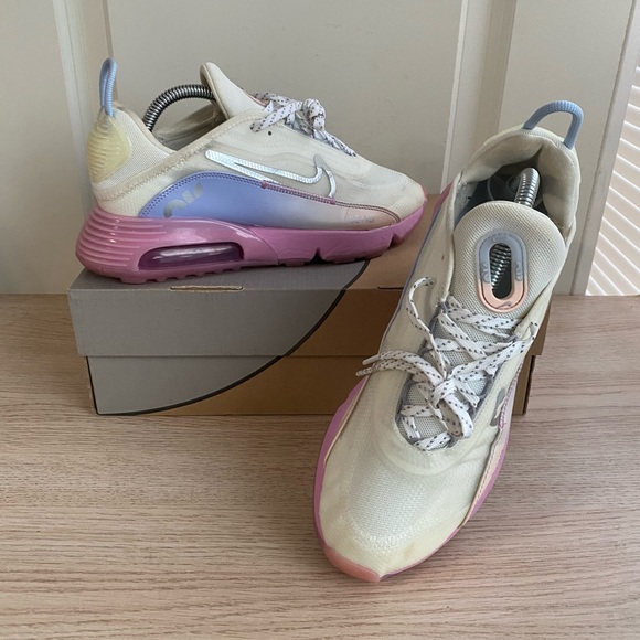 Buy (Women) Nike Air Max 2090  Nike Air Max 2090 \'White Beyond Pink Gradient\' Women Sneakers - SZ 8.5